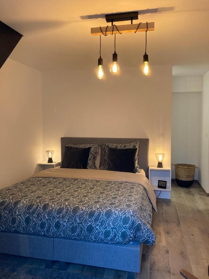 Les Duplex De La Place Des Ecoles Spa Buitenkant foto